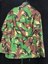 Charger l'image dans la galerie, Genuine British Army 68 Pattern DPM Field Jacket Smock - Size 1 - 38" Chest - The Militaria Shop