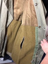 Load image into Gallery viewer, Original WW2 US Army Officers Raincoat Overcoat + Liner & Belt - Long Med - 40" - The Militaria Shop