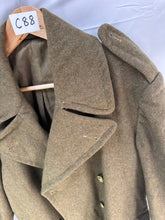 Load image into Gallery viewer, Original WW2 Canadian Army Soldiers Greatcoat - Size 38" Chest - The Militaria Shop