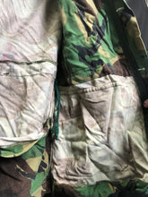 Load image into Gallery viewer, Vintage British Army Surplus Camouflaged Combat DPM Jacket - Size 170/96 - The Militaria Shop