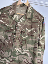 Lade das Bild in den Galerie-Viewer, Surplus British Army MTP Barrack Shirt-Size 180/95 - The Militaria Shop