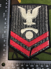 Lade das Bild in den Galerie-Viewer, Genuine US Navy Communication Electrician Patch / Badge - The Militaria Shop