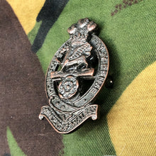 Load image into Gallery viewer, Original British Army Cap Badge - The Prince of Wales Royal Regiment - The Militaria Shop