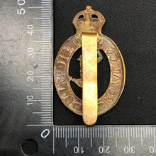 Load image into Gallery viewer, Original WW2 British Army Cap Badge - Royal Corps of Signals - The Militaria Shop