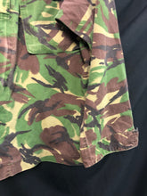 Charger l'image dans la galerie, Genuine British Army Camouflage DPM Jacket - Size 170/104 - The Militaria Shop