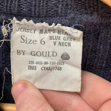 Charger l'image dans la galerie, Genuine British RAF Royal Air Force Pull Over Jumper Jersey - Size 6 - The Militaria Shop