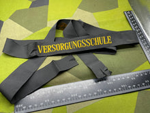 Lade das Bild in den Galerie-Viewer, German Navy Cap Tally - Versorgungsschule - The Militaria Shop