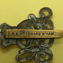 Load image into Gallery viewer, Original WW1/WW2 British Army Pay Corps Cap Badge - The Militaria Shop