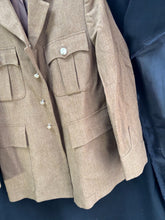 Lade das Bild in den Galerie-Viewer, Grade 1 British Army FAD No2 Dress Uniform Jacket - Size 170/104/88 - The Militaria Shop