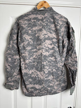 Load image into Gallery viewer, Surplus US Army ACU Combat Uniform Jacket-Medium Regular - The Militaria Shop