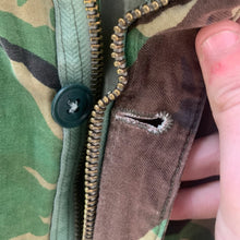 Load image into Gallery viewer, Original British Army 68 Pattern DPM Camouflaged Smock - Size 1 - 36" Chest - The Militaria Shop