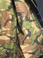 Load image into Gallery viewer, Genuine British Army Camouflage DPM Lightweight Jacket - Size 170/96 - The Militaria Shop