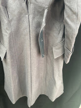 Load image into Gallery viewer, Genuine British Army Surplus Household Guards Greatcoat Overcoat Size 176/100/88 - The Militaria Shop