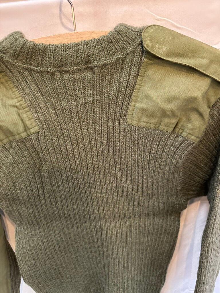 Genuine British Army Commando Heavy Pull Over Jumper - Size 82cm Chest - The Militaria Shop