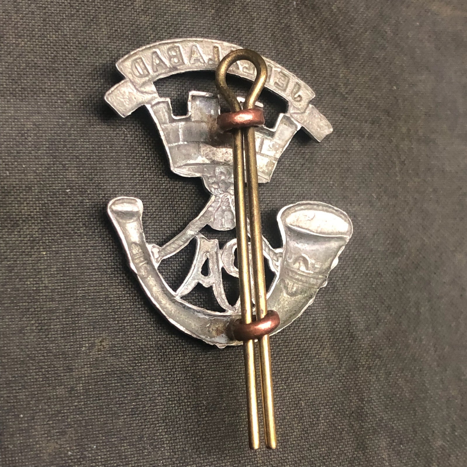 Original WW1/WW2 British Army Somerset Light Infantry Collar Badge - The Militaria Shop