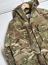 Lade das Bild in den Galerie-Viewer, British Army MTP Camouflaged Windproof Combat Jacket Smock - Size 160/96 - The Militaria Shop