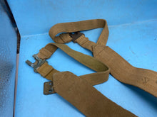Load image into Gallery viewer, Original Pair of British Army 37 Pattern L-Straps - The Militaria Shop