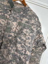 Load image into Gallery viewer, Surplus US Army ACU Combat Uniform Jacket-Large Regular - The Militaria Shop