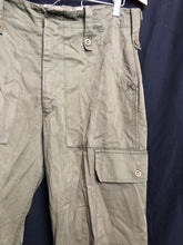 Load image into Gallery viewer, British Army OD Green Lightweight Combat Trousers - Size 32" Waist - The Militaria Shop