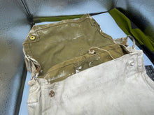 Load image into Gallery viewer, Interesting WW2 British Army Winter Warfare Whitewashed Gas Mask Bag - The Militaria Shop