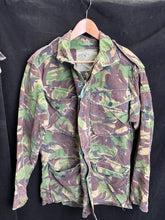 Load image into Gallery viewer, Surplus British Army DPM Pattern Camouflaged Smock Combat-42in Chest - The Militaria Shop