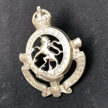 Load image into Gallery viewer, Original WW2 Canadian Army Cap Badge - Governor General's Horse Guards - The Militaria Shop