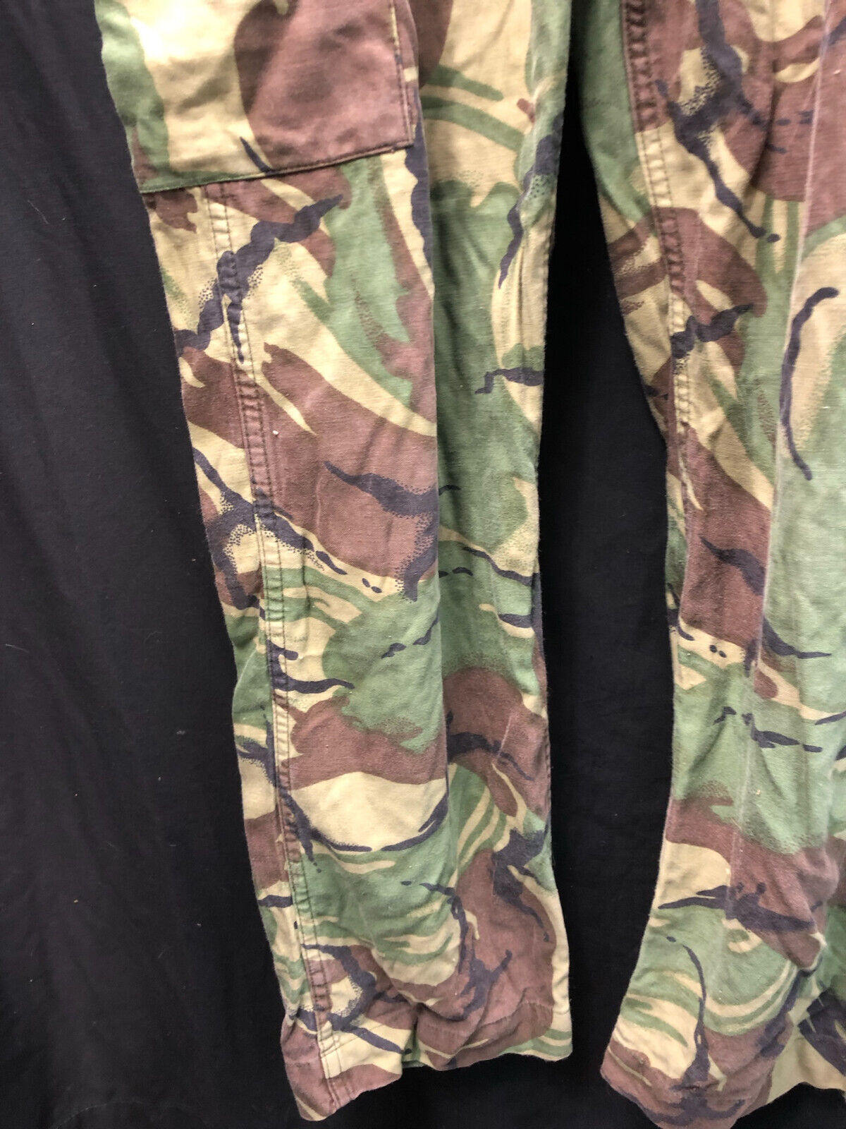 Genuine British Army 68 Pattern DPM Combat Trousers - Size 28" Waist - The Militaria Shop
