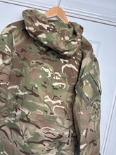 Lade das Bild in den Galerie-Viewer, British Army MTP Camouflaged Windproof Combat Jacket Smock - Size 160/96 - The Militaria Shop