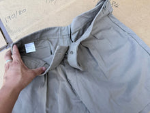 Charger l'image dans la galerie, Genuine British Army Shorts RAF Tropical Stone - Grade 1 - Size 190/76 - The Militaria Shop