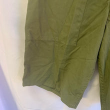 Load image into Gallery viewer, Genuine British Army OD Green Lightweight Combat Shorts - Size 30" Waist - The Militaria Shop