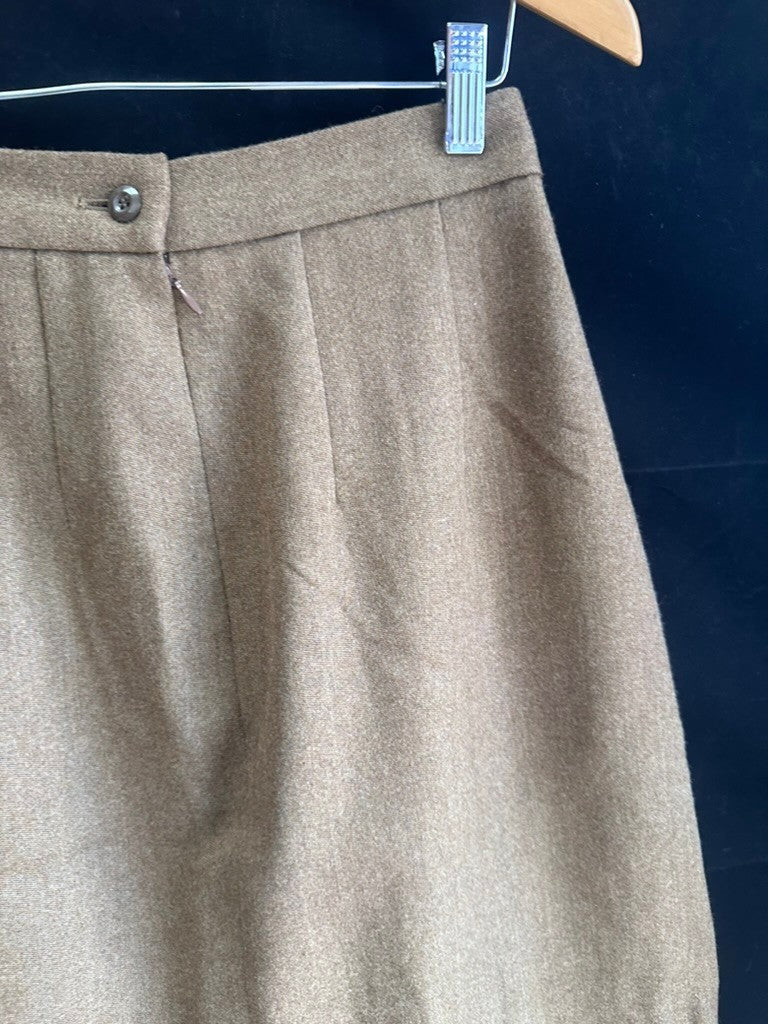 British Army Woman's No2 Dress Uniform Skirt - Grade 1 - Size 68cm Waist - The Militaria Shop