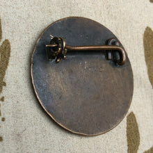 Load image into Gallery viewer, Original WW2 Indian Overseas Service Badge - The Militaria Shop