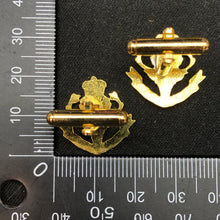 Load image into Gallery viewer, British Army Queen's Own Highlanders (Seaforth and Camerons) Cufflinks Set - The Militaria Shop