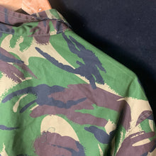 Load image into Gallery viewer, Genuine British Army DPM Camo Lightweight Combat Jacket - 170/112 - The Militaria Shop