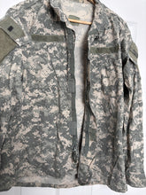 Load image into Gallery viewer, Surplus US Army ACU Combat Uniform Jacket -Size Medium-Regular - The Militaria Shop