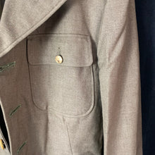 Lade das Bild in den Galerie-Viewer, Original WW2 US Army Class A Dress Jacket 1940 - Private Ryan Prop - 38" Large - The Militaria Shop