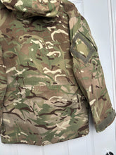 Lade das Bild in den Galerie-Viewer, British Army MTP Camouflaged Windproof Combat Jacket Smock - Size 160/96 - The Militaria Shop