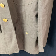 Lade das Bild in den Galerie-Viewer, Original WW2 US Army Class A Dress Jacket 1942 - Private Ryan Prop - 38" Long - The Militaria Shop