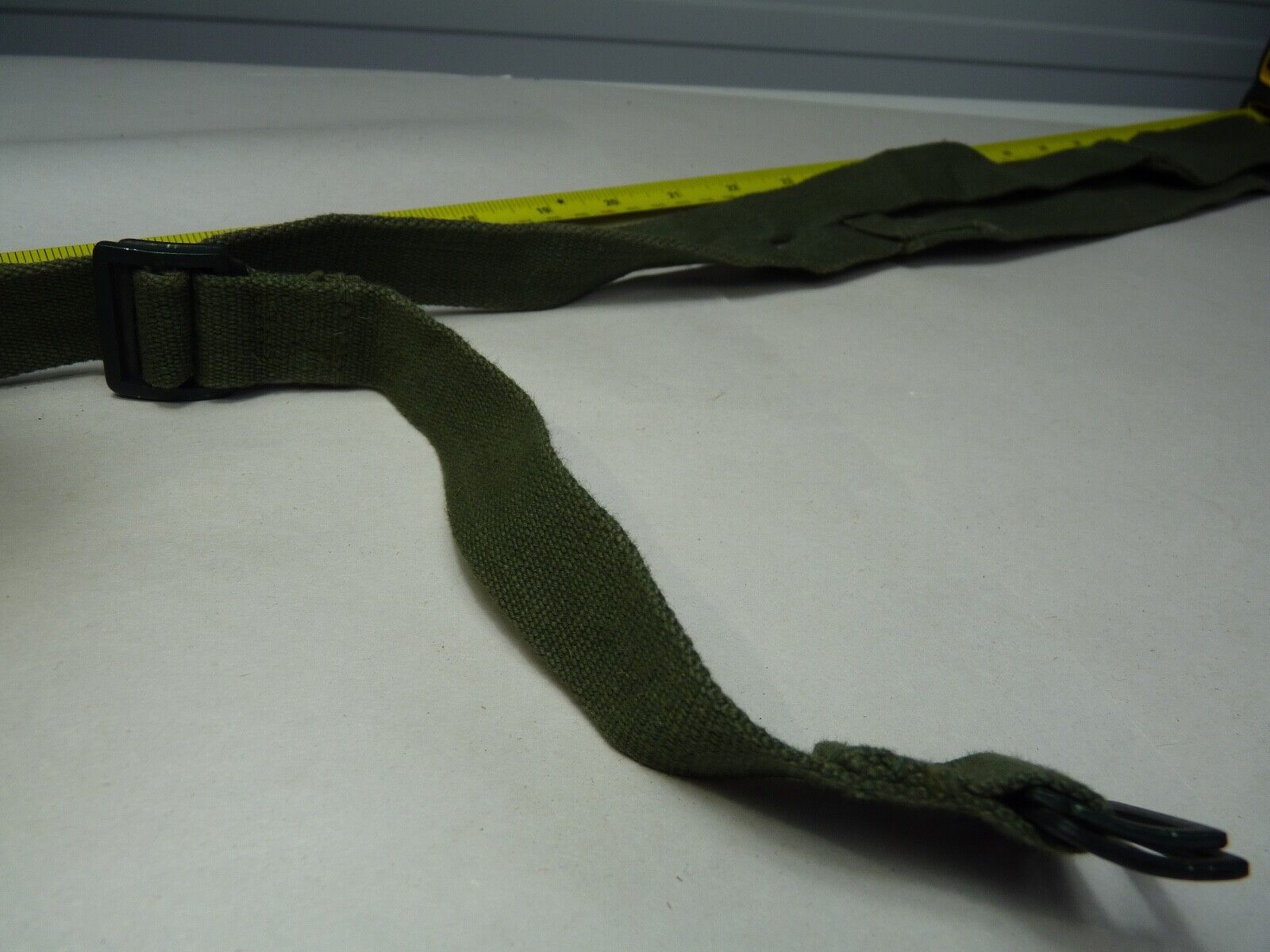 Original WW2 British Army 44 Pattern Shoulder / Extended Equipment Strap - 1945 - The Militaria Shop
