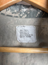Load image into Gallery viewer, Surplus US Army ACU Combat Uniform Jacket-Small Regular - The Militaria Shop