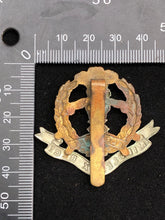 Load image into Gallery viewer, Original WW2 British Army Middlesex Regiment Cap Badge - The Militaria Shop