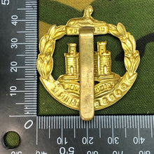 Lade das Bild in den Galerie-Viewer, British Army Cap Badge - Dorsetshire Regiment - The Militaria Shop