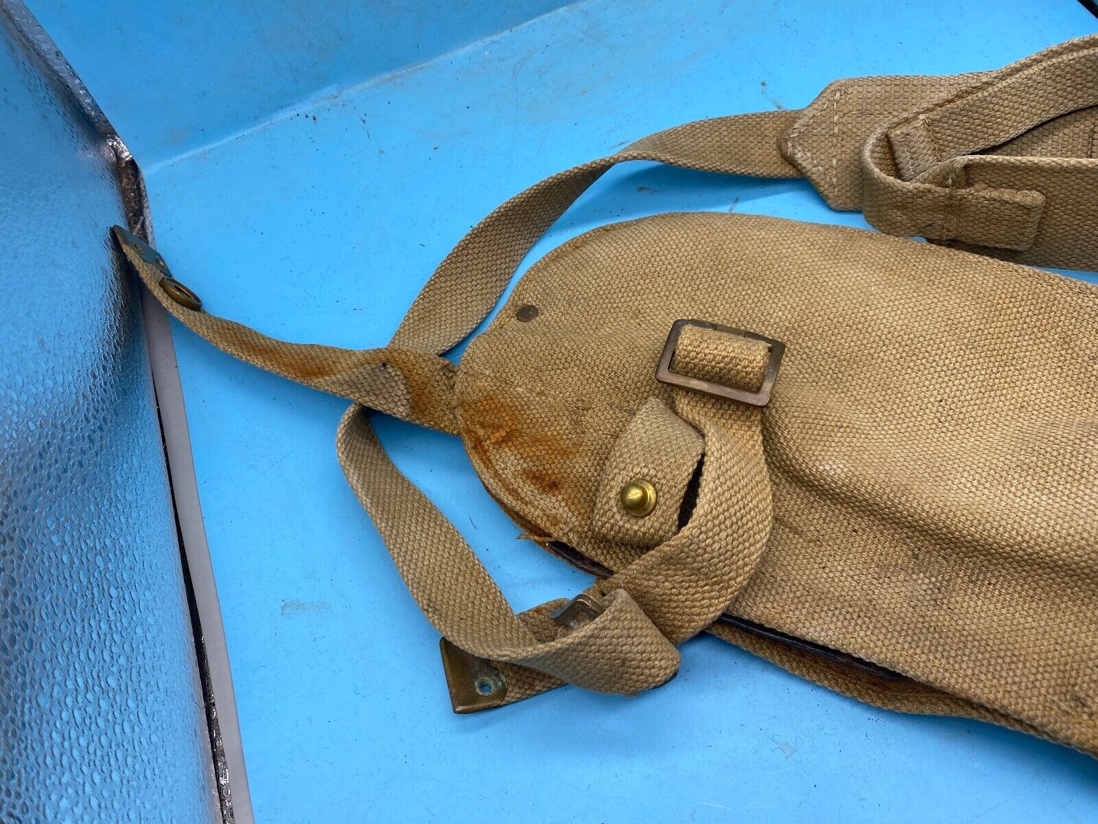 Original WW2 British Army Canvas Handle, Carrier & 1944 Dated Helve with Strap - The Militaria Shop