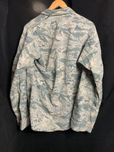 Load image into Gallery viewer, US Air Force Issue ACU Digicam Digital Camouflage Ripstop Shirt - 36"L - Captain - The Militaria Shop
