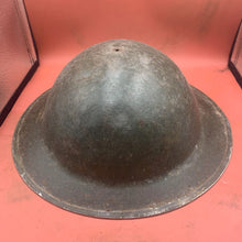 Lade das Bild in den Galerie-Viewer, WW2 Original British Army Mk2 Combat Helmet - The Militaria Shop