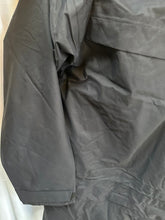 Charger l'image dans la galerie, Genuine NEW OLD STOCK British Royal Navy Wet Weather Jacket & Liner Size 190/100 - The Militaria Shop