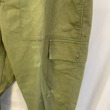 Charger l'image dans la galerie, Genuine British Army Surplus Lightweight Men's Trousers - Size 72/80/96 - The Militaria Shop