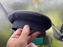 Lade das Bild in den Galerie-Viewer, Original British Army Signal Corps Cap - Size 56cm - The Militaria Shop