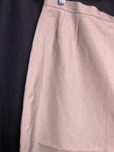 Load image into Gallery viewer, NEW OLD STOCK British Army No.6 Dress - Jacket & Skirt - Size 170/100/84 - The Militaria Shop