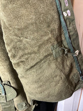 Load image into Gallery viewer, Genuine British Army Issue 1950s Middle Parka Coat Size 3 - 43" Chest - RARE - The Militaria Shop